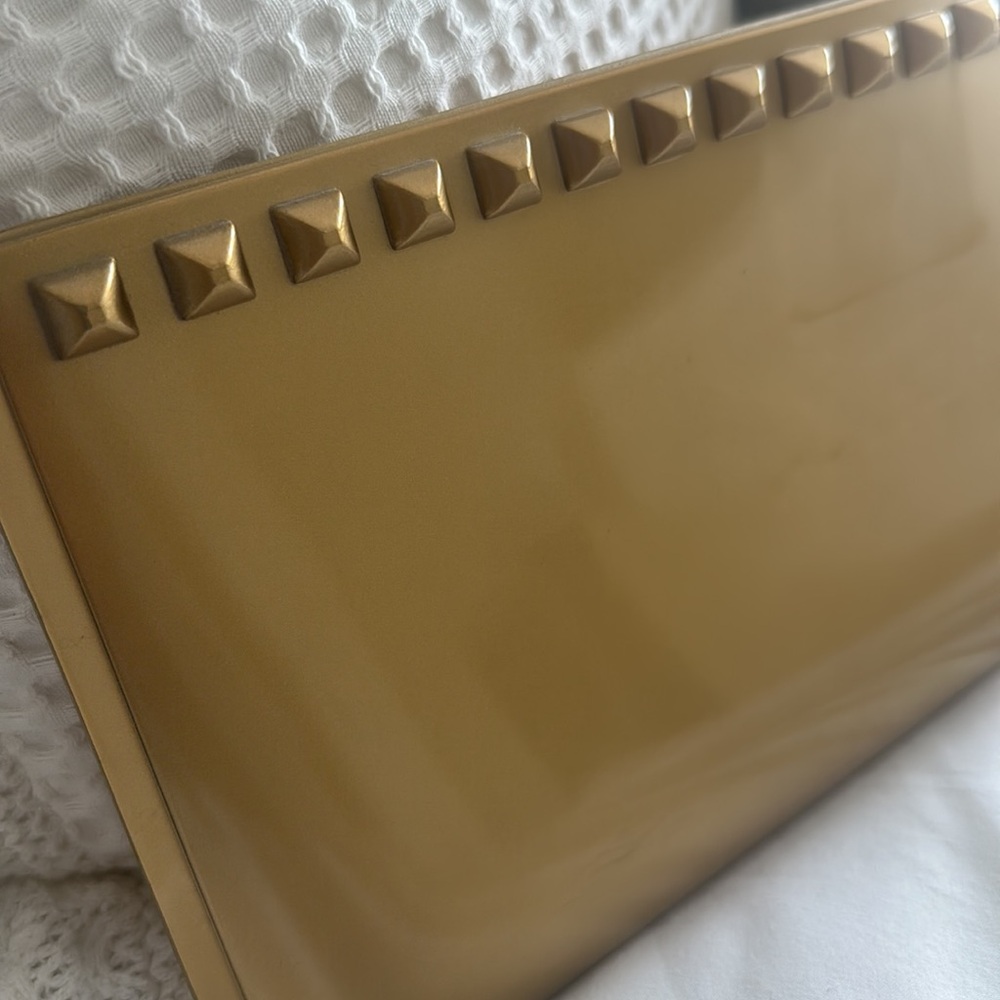 Carmen Sol Julian Pochette in gold - Picture 4 of 5